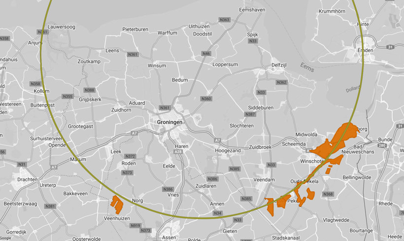 De locaties buiten het effectgebied waar schade aan gebouwen kan zijn ontstaan door indirecte effecten van diepe bodemdaling.